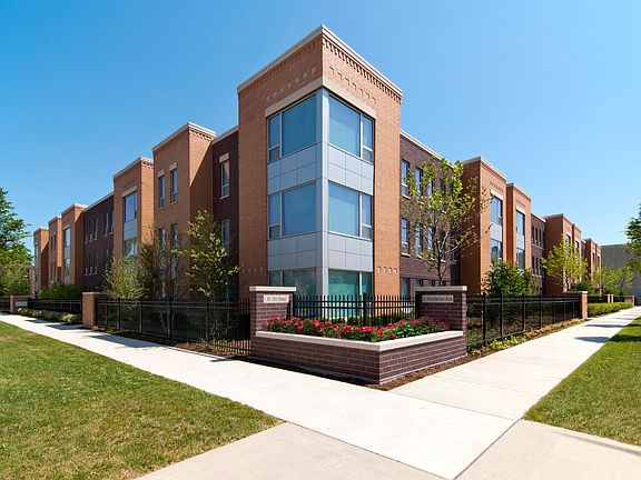4th image of 2639 W 12th Pl APT 301