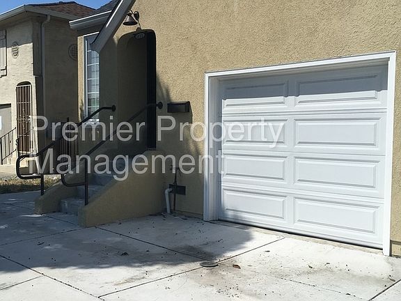 2nd image of 423 S 23rd St