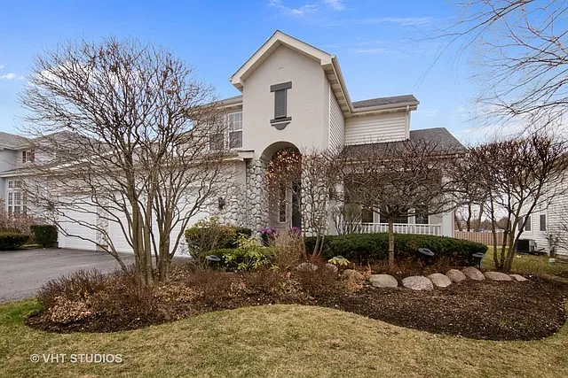 2189 Apple Hill Ln photo 1