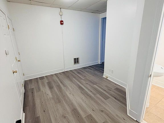 4th image of 2260 N 15th St