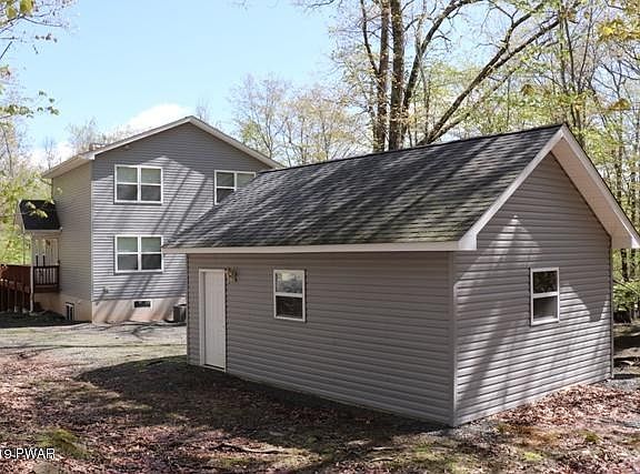 4th image of 218 Powderhorn Dr