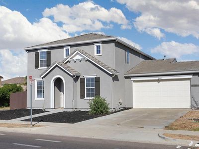 1361 Henley Pkwy, Patterson, CA, 95363