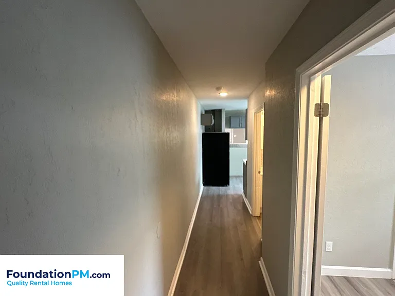 869 N Bingham St #1 — Photo 7