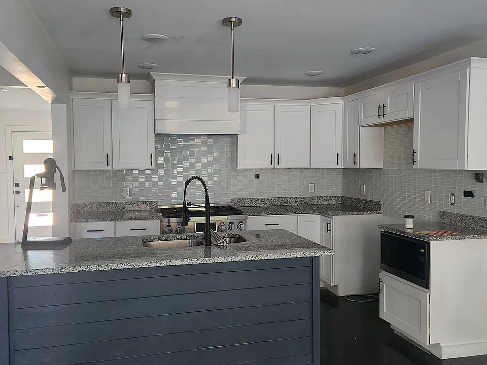 329 Cedarmont Dr