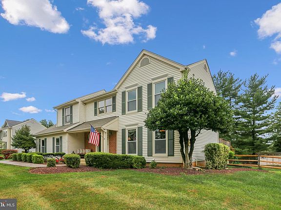 2nd image of 4104 Morningwood Dr
