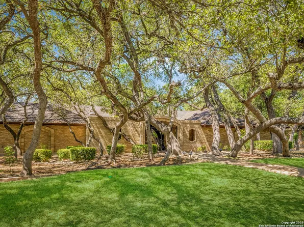 3614 HUNTERS POINT ST, San Antonio, TX 78230