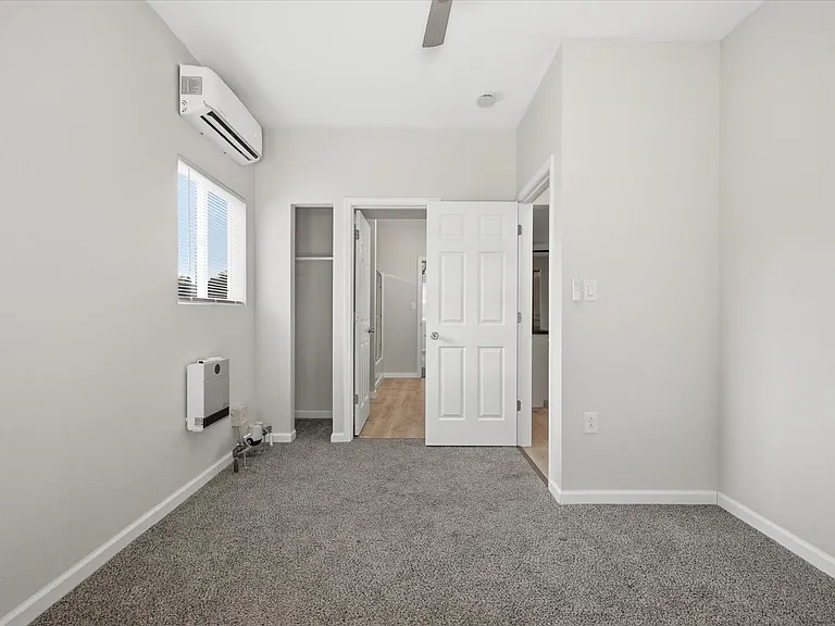 1444 Primrose Ave — Photo 18