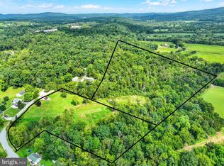 245 Bumble Bee Rd, Wellsville, PA 17365