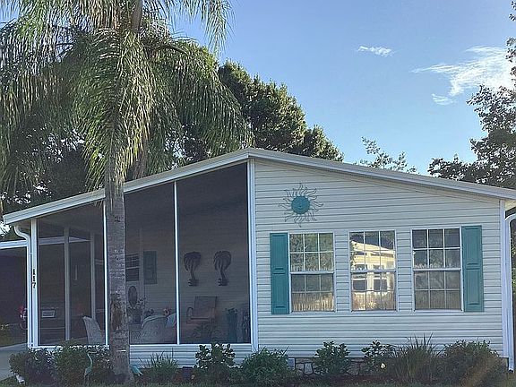 2006 Fleetwood Mobile Home 