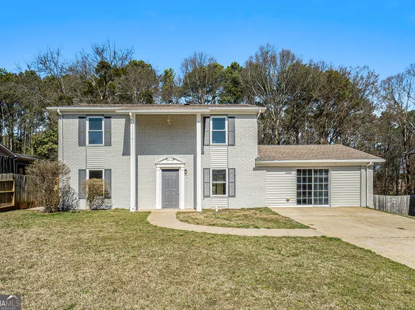 6563 Bent Creek Dr, Rex, GA 30273