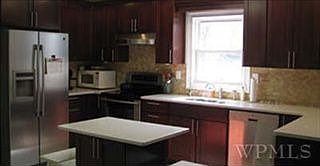 2nd image of 1376 Hanover St