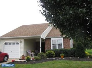 10 Raven Ct, Mount Laurel, NJ 08054