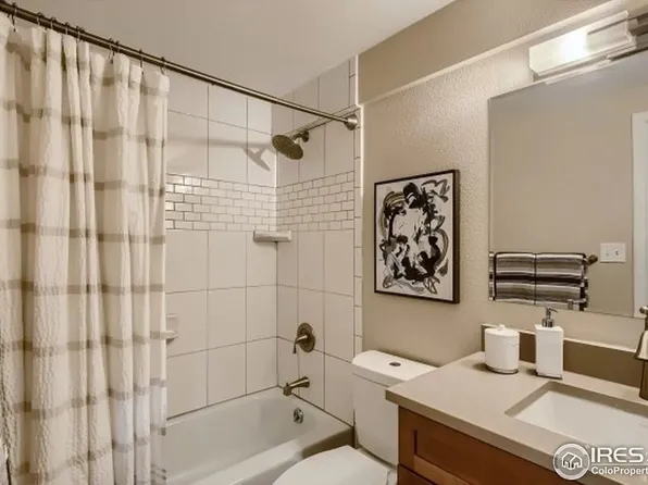 745 Thomas Dr APT 6, Boulder, CO 80303