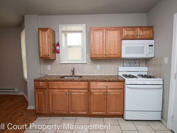 5th image of 5330 Glenmore Ave