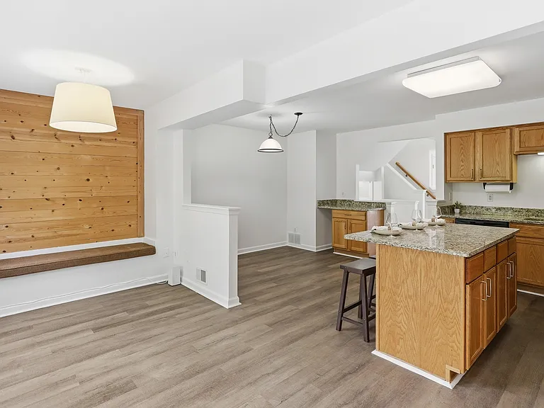 9041 Falcon Glen Ct — Photo 9