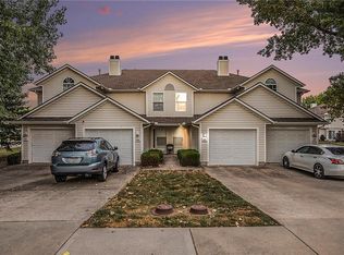 1412 SE Lexington Ave, Lees Summit, MO 64081