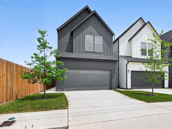 7422 Maxroy St, Houston, TX 77088
