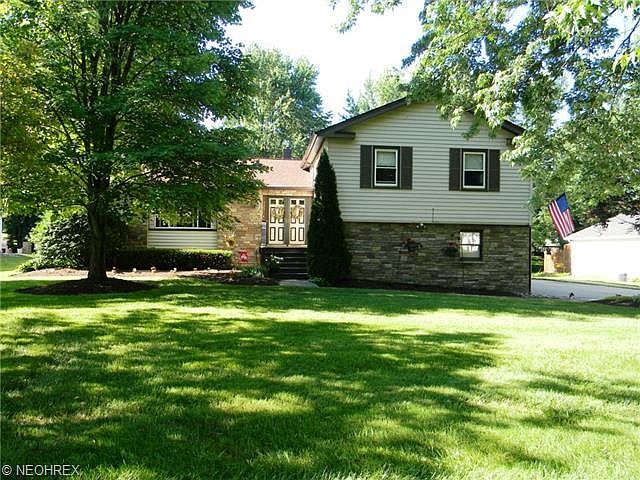 1st image of 137 Parkview Dr