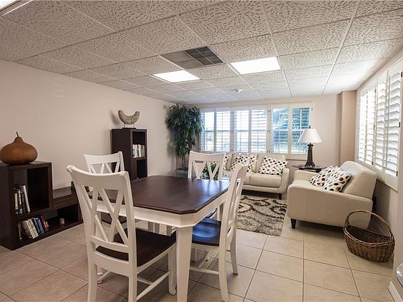 5th image of 1100 N Shore Dr NE Unit 103
