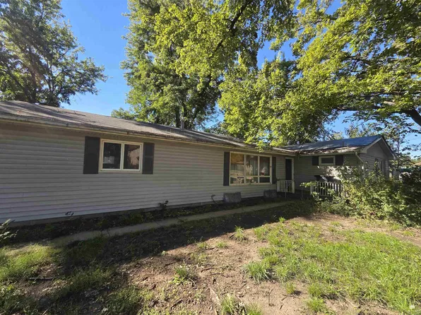 625 Ohio St, Alma, KS 66401