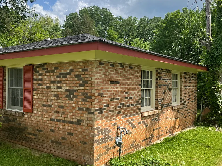 326 Woodrow Ave — Photo 3