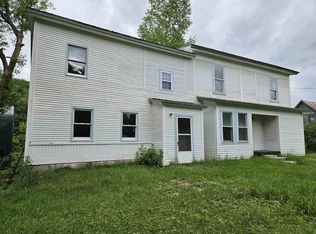 49 Winter St, Hardwick, VT 05843