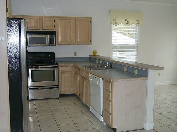 5th image of 2 Ashton Cove Dr