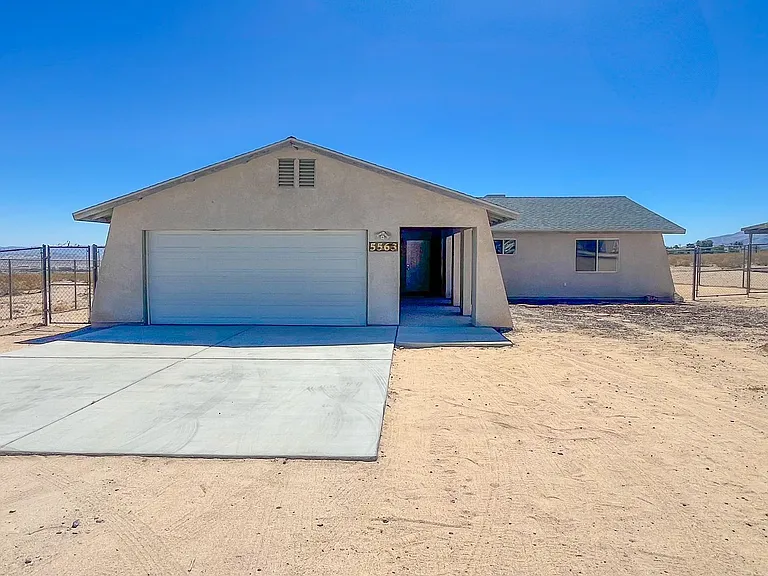 5563 Morongo Rd — Photo 2