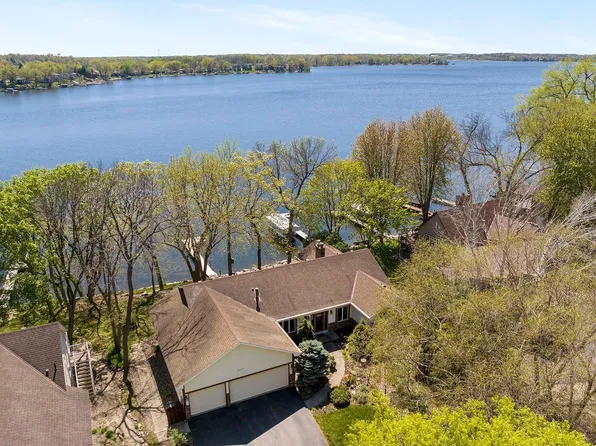 3111 Spring Lake Rd SW, Prior Lake, MN 55372