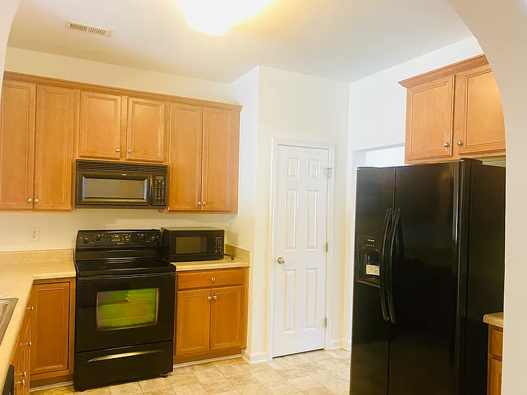 2711 Willow Pines Pl — Photo 4