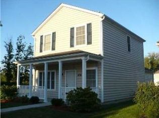 2512 Tree Knoll Ct, Columbus, OH 43219