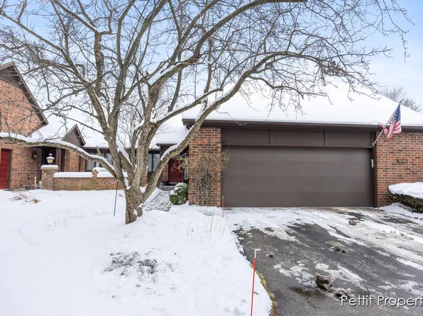 3148 E Gatehouse Dr SE #39, Grand Rapids, MI 49546