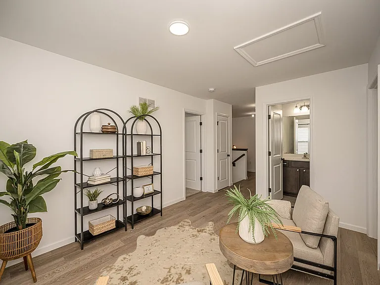 223 Randlin Dr — Photo 37