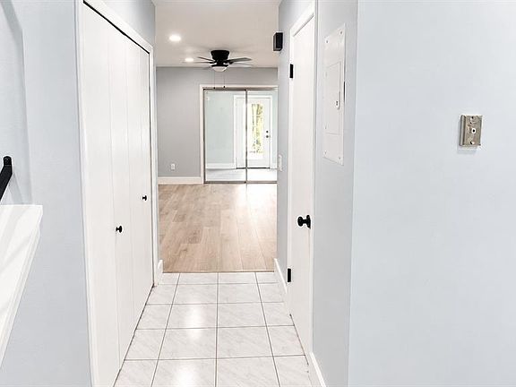 2nd image of 11742 Whitewing Ct