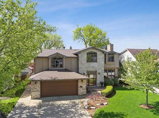 10007 Rosemont St, Des Plaines, IL 60018