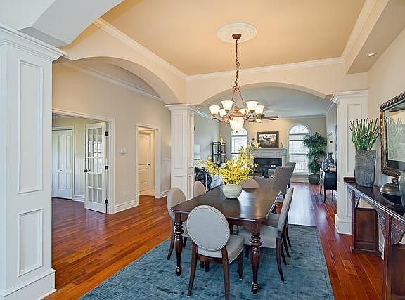 5th image of 2228 Old Falls Dr