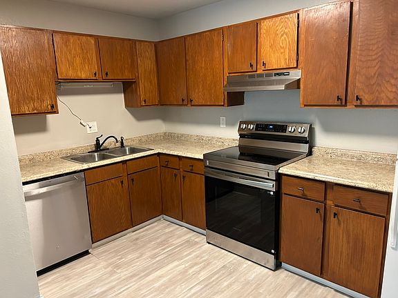 3rd image of 4339 Ericson Dr #2