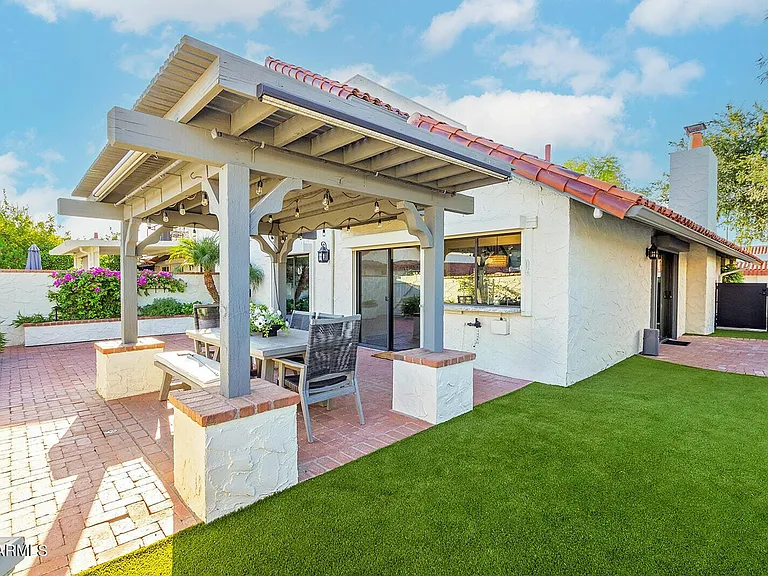 5822 N Scottsdale Rd — Photo 24