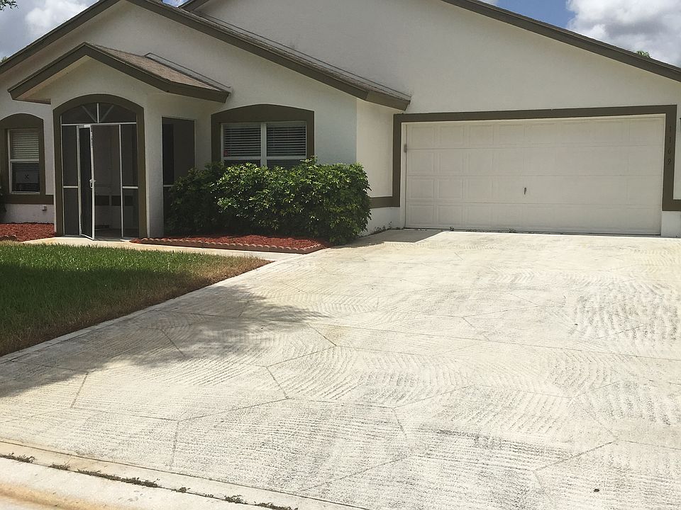 2nd image of 1169 Peninsula Way