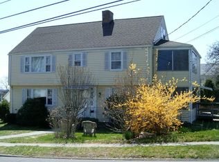 7 Fennbrook Rd, West Hartford, CT 06119