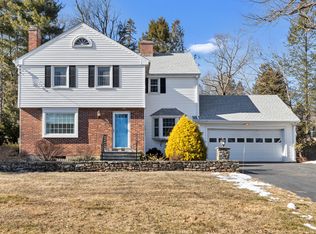 69 Meadow Ln, West Hartford, CT 06107