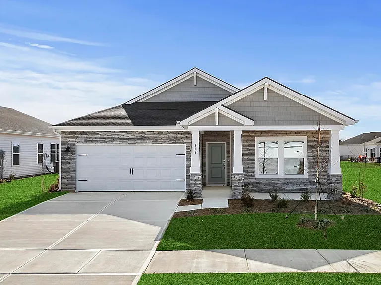 Cypress Preserve Cir — Photo 1