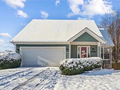 12640 S Parker Ter, Olathe, KS, 66061