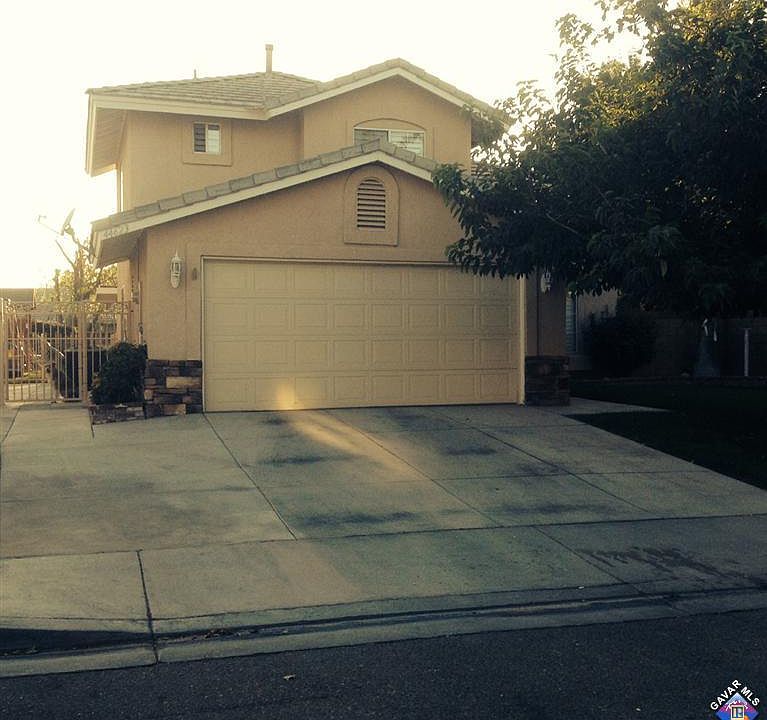 1st image of 44623 Tarragon Dr