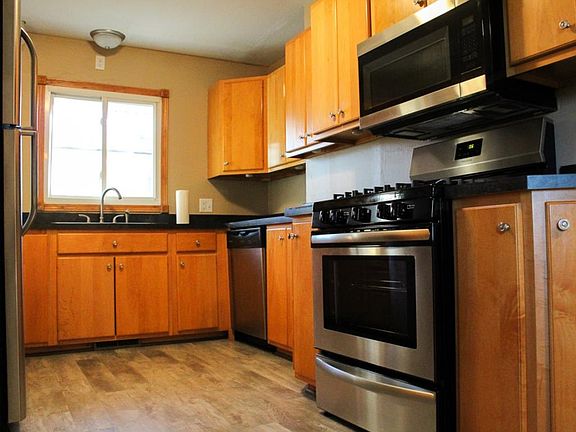 5th image of 3433 Virginia St