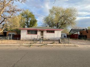 4904 Glendale Rd NW, Albuquerque, NM 87105