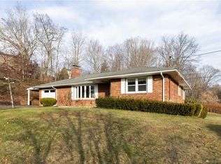 41 Elmhurst Ave, Meriden, CT 06450