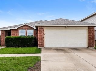 9128 Garden Springs Dr, Fort Worth, TX 76123