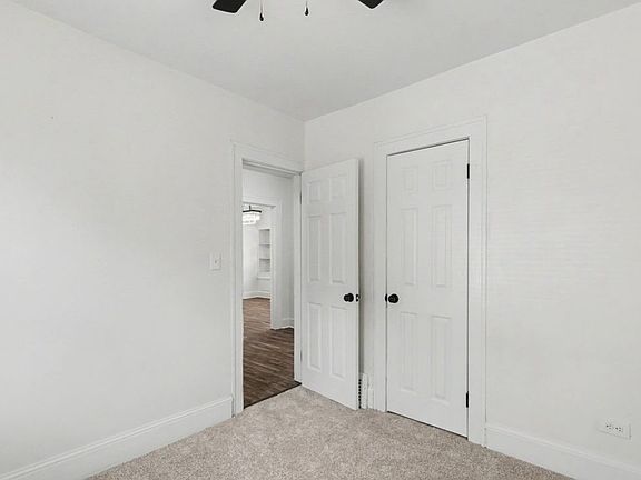 3rd image of 10922 Sandusky Ave