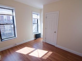 2545 18th St APT 5, Astoria, NY 11102